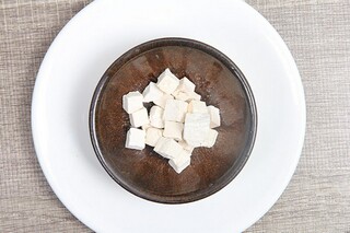 好听的微信女个性签名（2020最火的微信个性签名女）