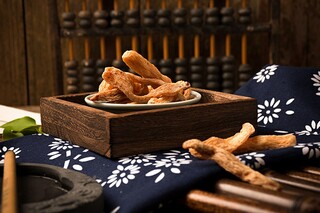 天竺寺八月十五日夜桂子原文、翻译及赏析（天竺寺八月15日夜桂子的译文）