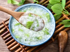 分割贷款房产离婚协议书(离婚房产分割协议书)